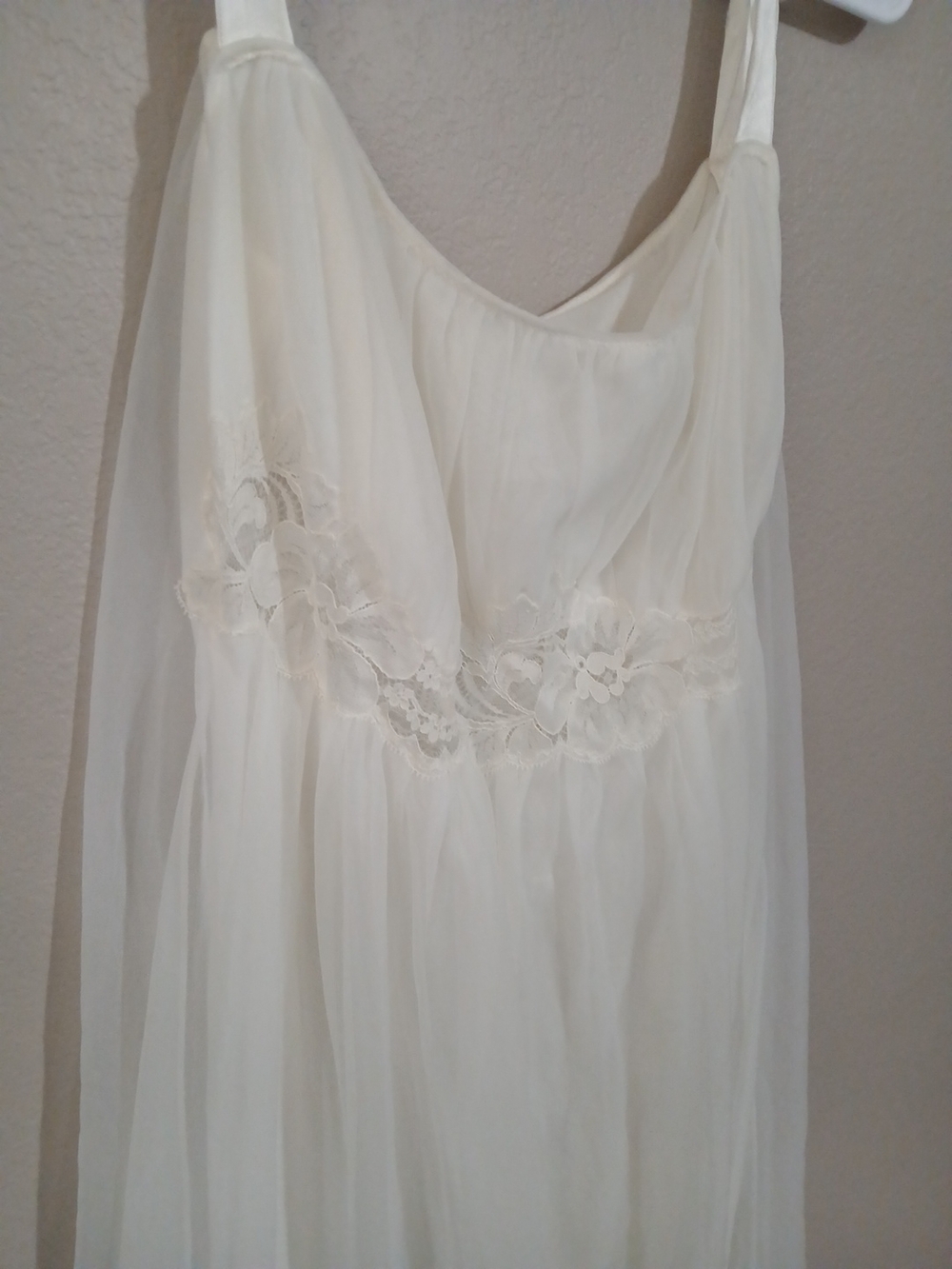 Vintage White Sheer Lace Trim Long Bridal Nightgown Lingerie  Peignoir 44/46